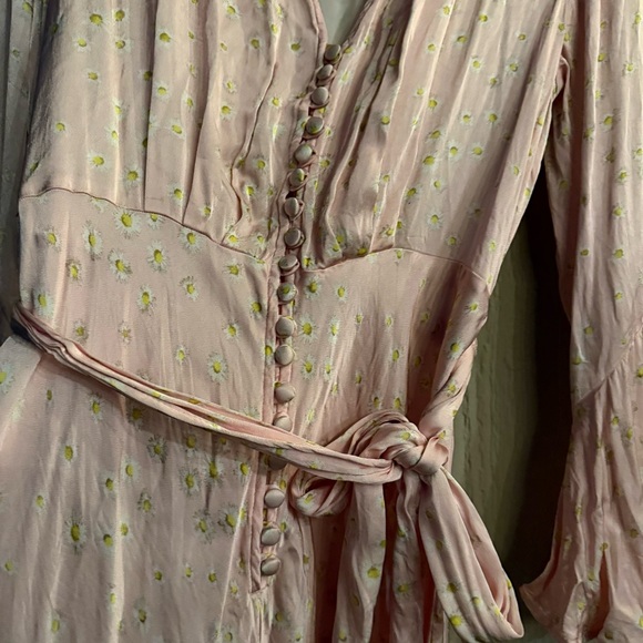 Ghost London Annabelle Satin Button Front Dress in Lillie Daisy NWT Size Large - Picture 3 of 6